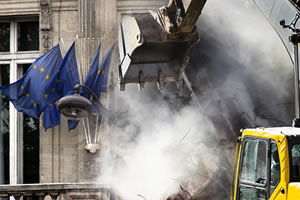 Újabb leminősítések - öt euróövezeti országnál rontott a Fitch