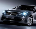Hyundai Equus - Mercedes, amire Aston Martin sapkát húztak