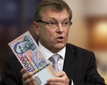 Matolcsy nemzetgazdasági miniszteri szerepében ragadt