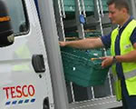 Lázadnak a Tesco-dolgozók - Felszámolással fenyegetik a cégüket